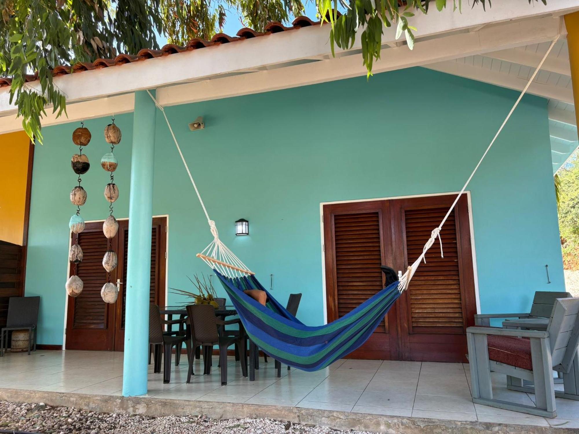 Centrally Located Spacious Apartment Willemstad Exterior foto
